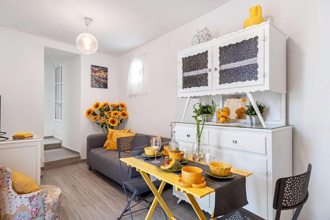 Apartament Girasoles *